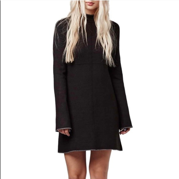 Topshop Dresses & Skirts - TOPSHOP black sweater dress Size Sm / 4 EUC